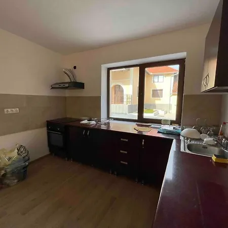 Holiday home In Izbuc, Bihor - Casa Moma